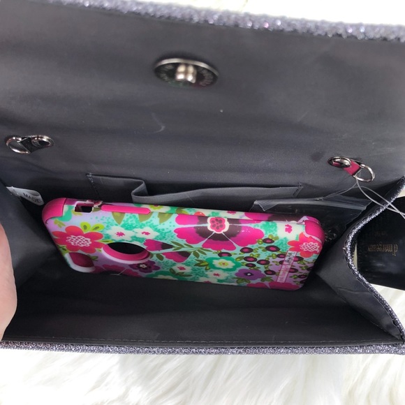 d’Margeaux Gun Metal Clutch with Shoulder Strap - Picture 5 of 6